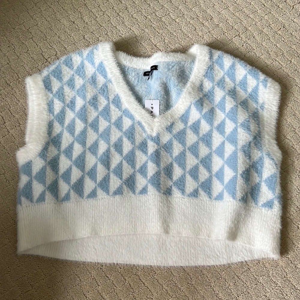 Pac sun sweater vest!